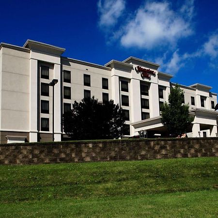 Hampton Inn Истон Экстерьер фото